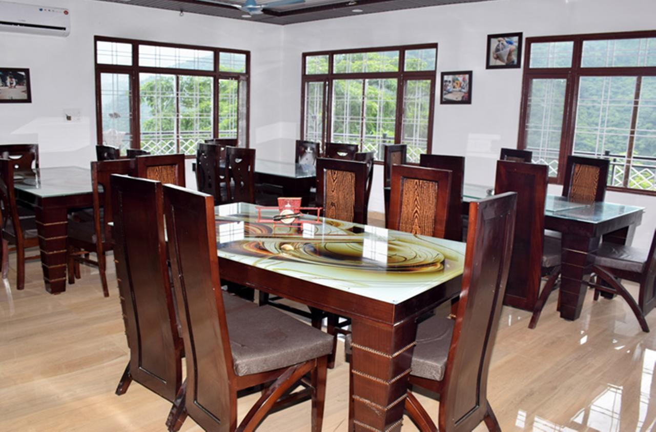 V Resorts Brv Resort Mussoorie Εξωτερικό φωτογραφία