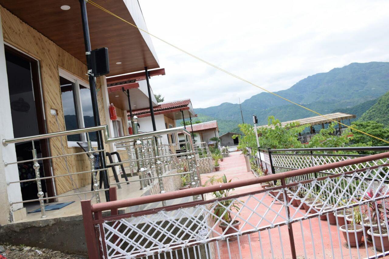 V Resorts Brv Resort Mussoorie Εξωτερικό φωτογραφία