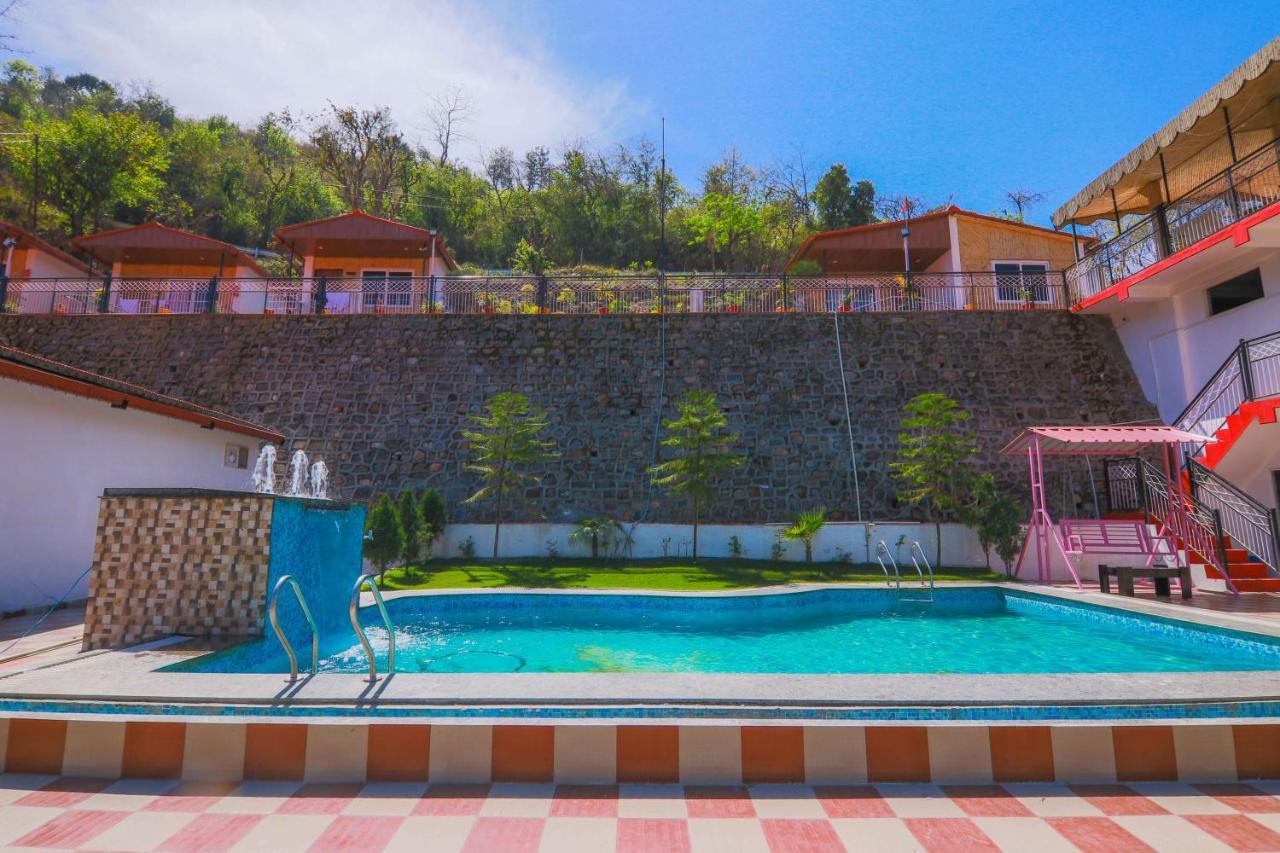 V Resorts Brv Resort Mussoorie Εξωτερικό φωτογραφία