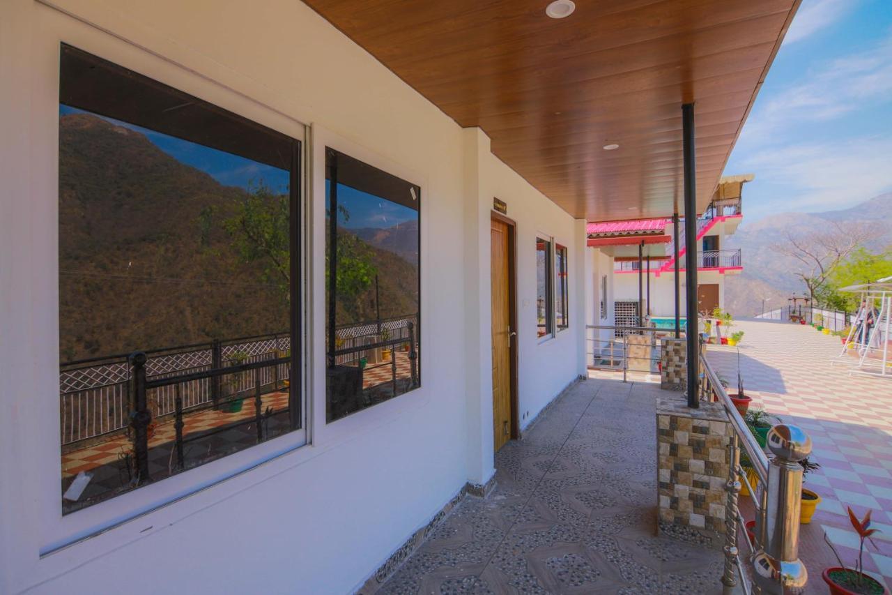 V Resorts Brv Resort Mussoorie Εξωτερικό φωτογραφία