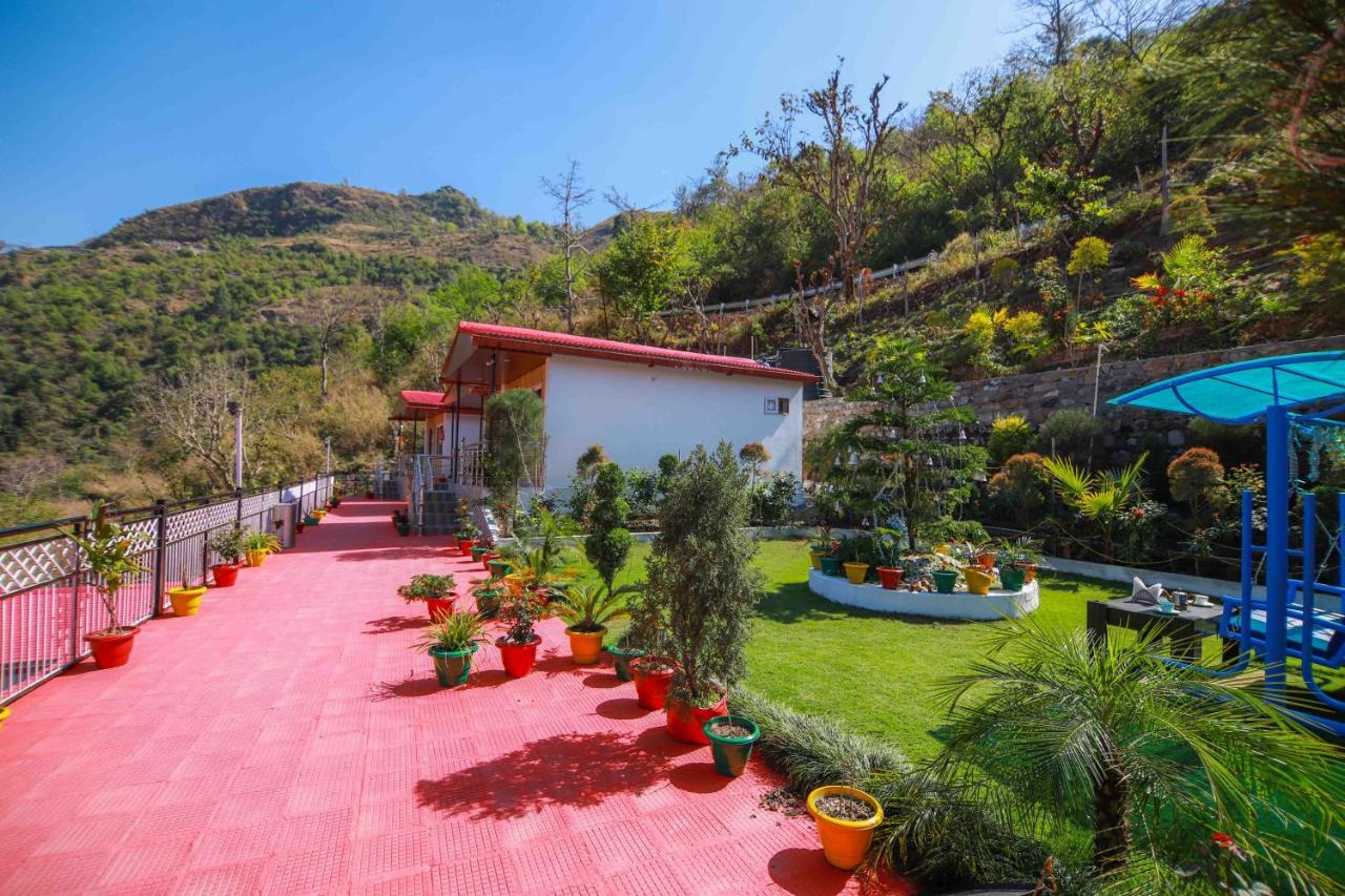 V Resorts Brv Resort Mussoorie Εξωτερικό φωτογραφία